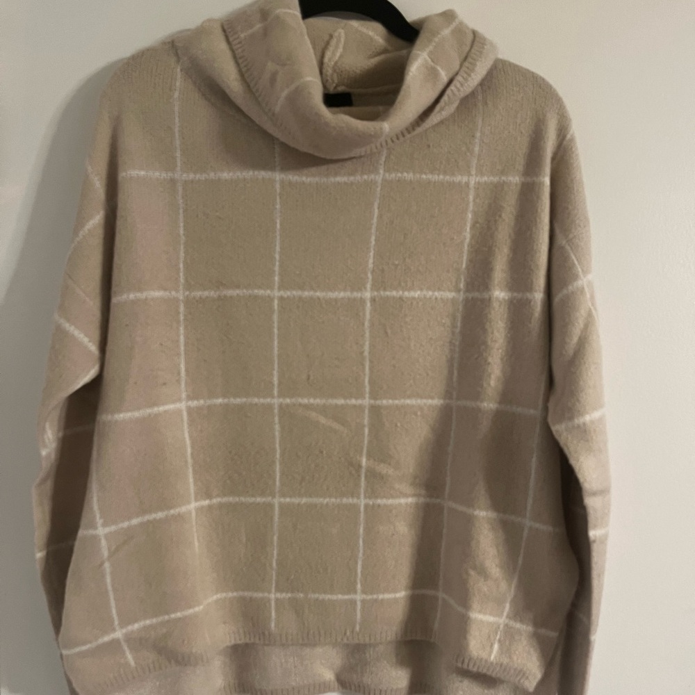 L U M I E R E sweater, Tan/white: Size S